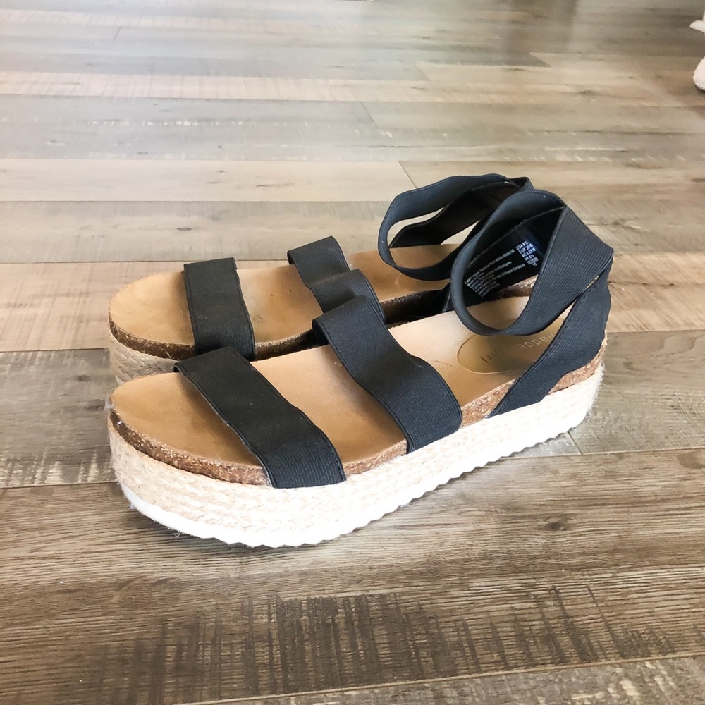 Madden girl Kimmie Multi Wedge